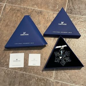 2016 Swarovski Christmas ornament